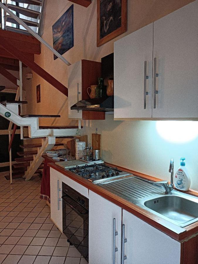 Arthaus-Ortigia- 120 Met Apartment Syracuse Bagian luar foto