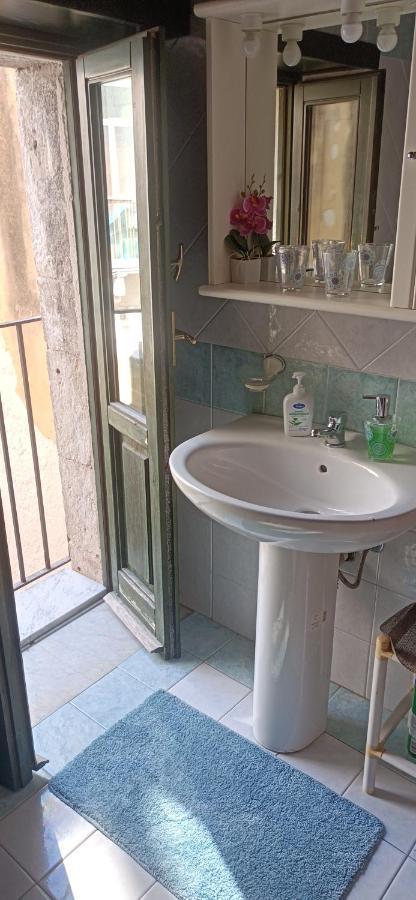Arthaus-Ortigia- 120 Met Apartment Syracuse Bagian luar foto