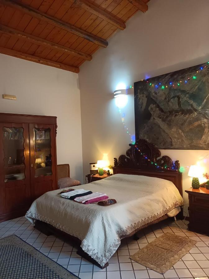 Arthaus-Ortigia- 120 Met Apartment Syracuse Bagian luar foto