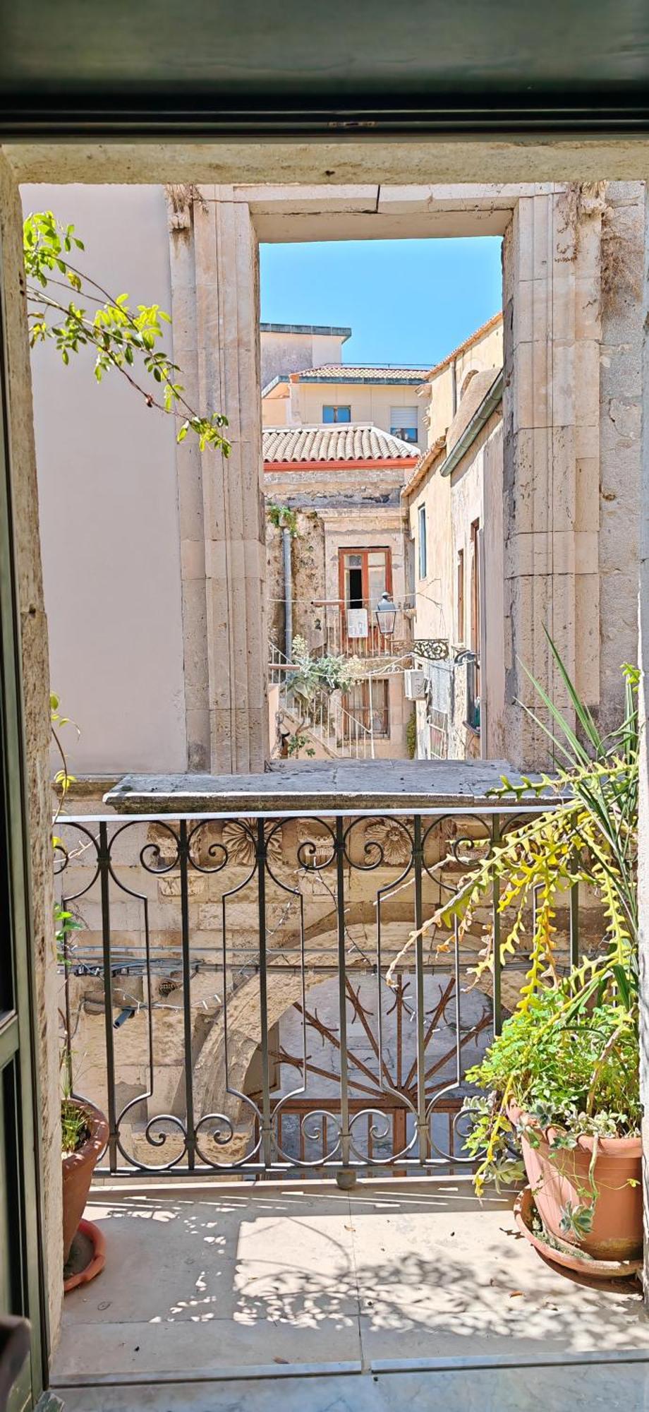 Arthaus-Ortigia- 120 Met Apartment Syracuse Bagian luar foto